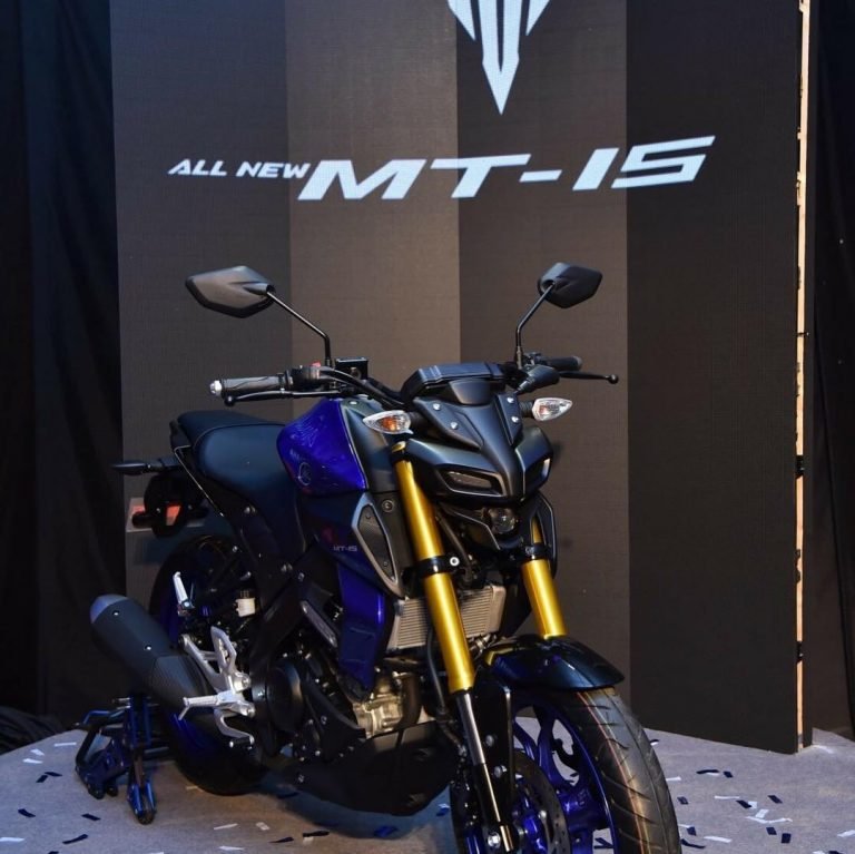 Оклейка пленкой камуфляж Yamaha MT 09